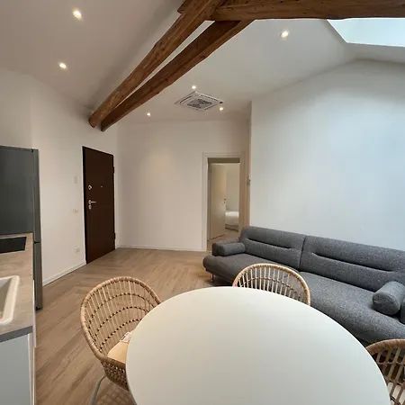 公寓 Domo House 多莫多索拉